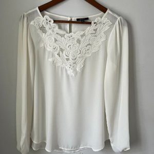 Premise Studio Top Long Sleeve Semi-Sheer Key Hole Womens Size Small